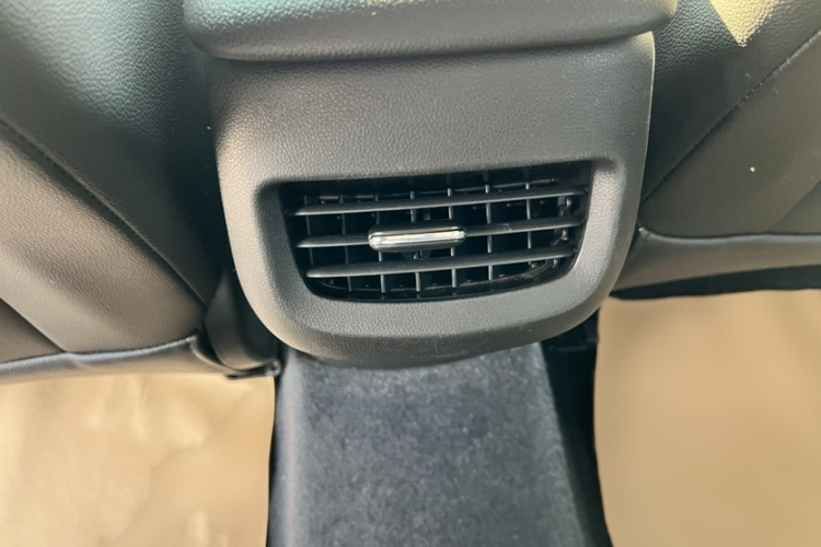 雪佛兰 科鲁泽 2019款 Redline 320T 双离合爽快版 国VI局部细节9006