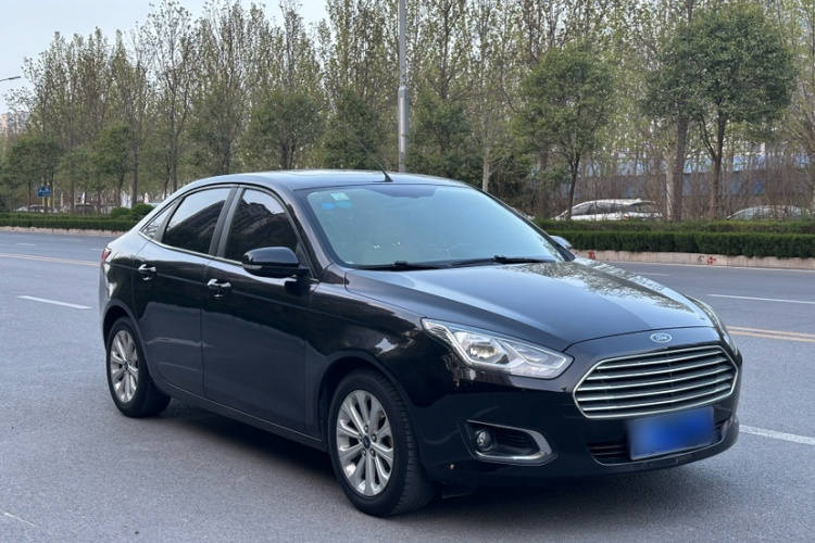 福特 福睿斯 2015款 1.5L 自动时尚型车身外观6005