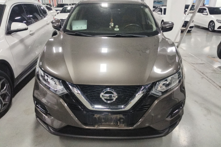 日产 逍客 2019款 2.0L CVT智享版车身外观2