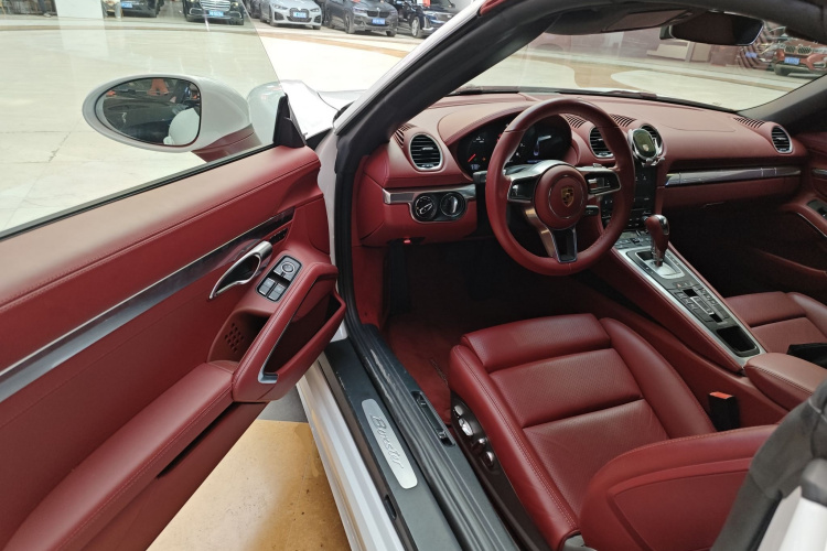 保时捷718 2022款 Boxster 2.0T中控内饰7003