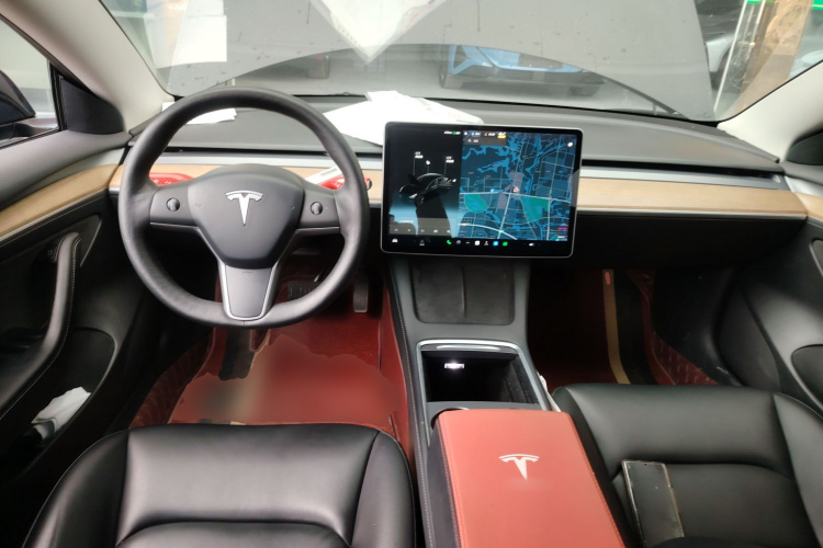 特斯拉 Model 3 2022款 后轮驱动版中控内饰12