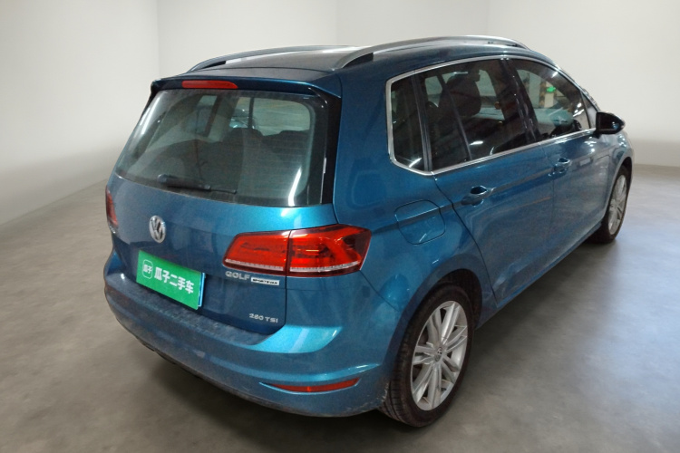 大众 高尔夫·嘉旅 2016款 280TSI 自动豪华型车身外观7