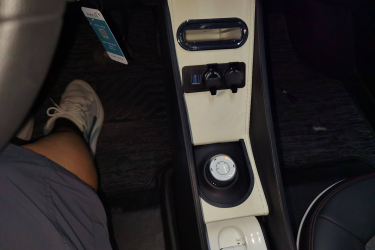 五菱汽车 宏光MINIEV 2022款 GAMEBOY 200km 玩咖款 磷酸铁锂局部细节18