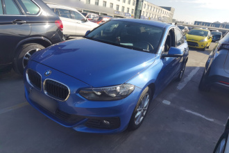 宝马1系 2017款 118i 时尚型