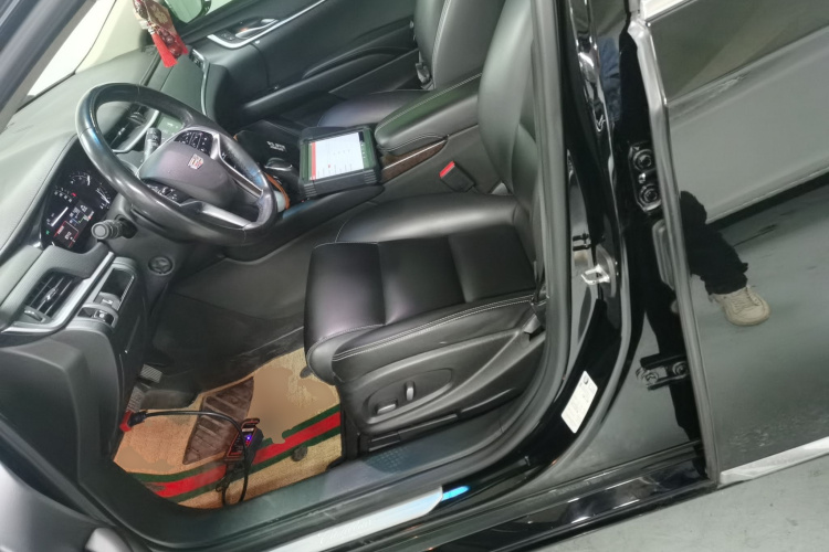 凯迪拉克XTS 2018款 28T 技术型中控内饰19