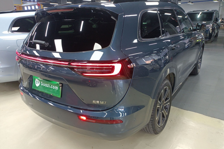 鸿蒙智行 问界M7 2024款 1.5T 智驾四驱Max版 5座车身外观6005