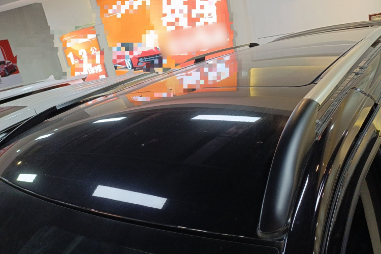 奔驰V级 2018款 V 260 领航版 国V局部细节57