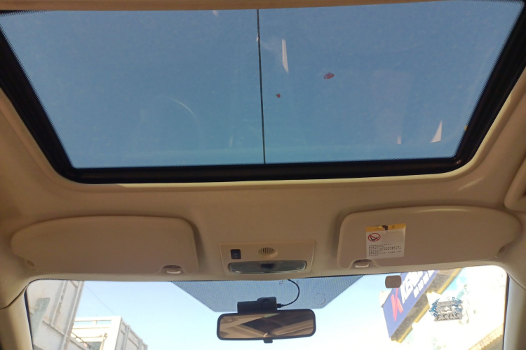 福特 福克斯 2013款 两厢经典 1.8L 手动时尚型局部细节22