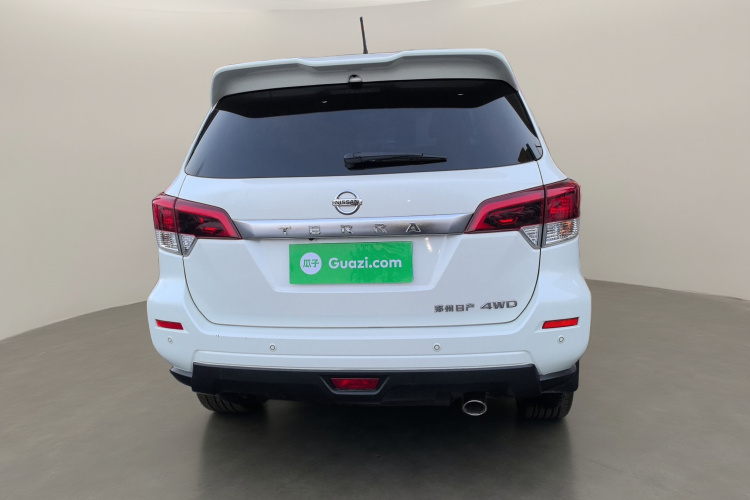 日产 途达 2020款 2.5L XL Upper 4WD 自动四驱豪华版车身外观6