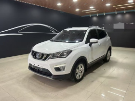 长安CS15 2016款 1.5L 手动时尚版