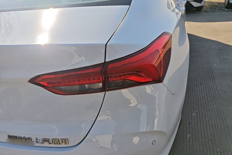 别克 威朗 2023款 Pro 乐享版车身外观9