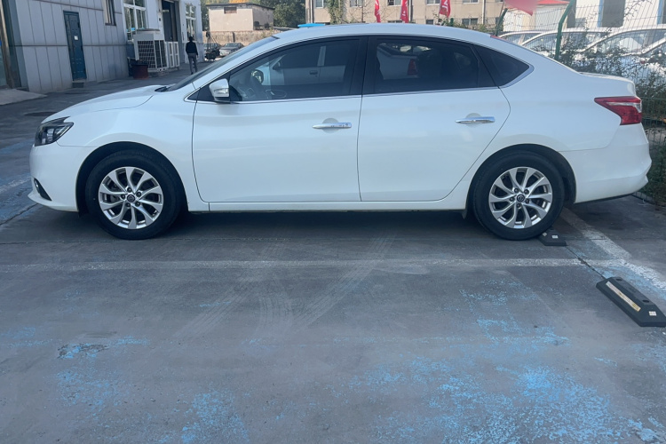 日产 轩逸 2018款 1.6XV CVT尊享版车身外观6002