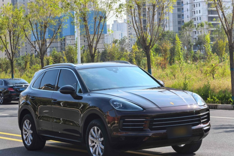 保时捷 2018款 Cayenne 3.0T车身外观6002