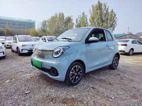 华晨新日i03 2021款 318km 31.45kWh