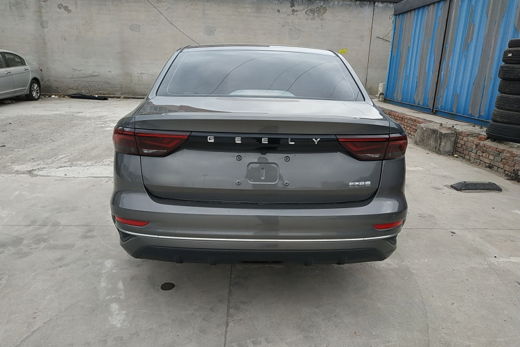 吉利汽车 帝豪 2022款 第4代 1.5L CVT精英型车身外观6