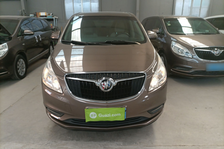 别克GL8 2017款 25S 豪华型 国V车身外观2