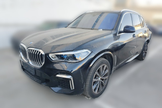 宝马X5 2022款 xDrive 30Li M运动套装