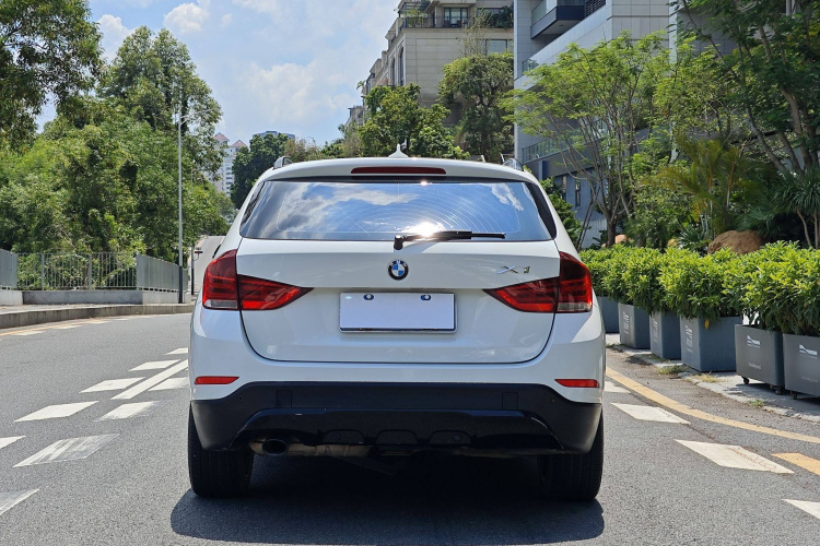 宝马X1 2013款 sDrive18i 运动设计套装车身外观6007