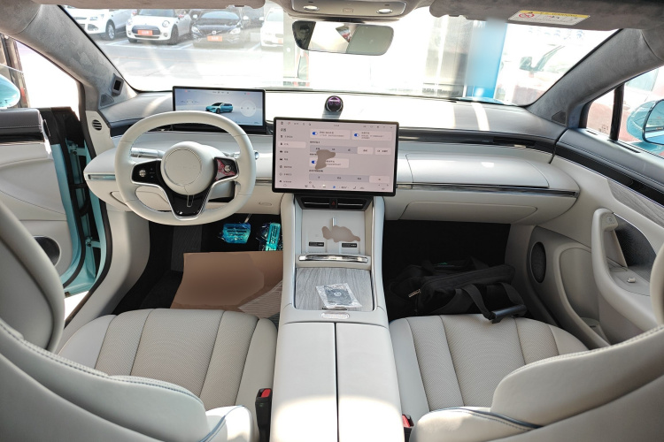 鸿蒙智行 智界S7 2025款 785km Ultra中控内饰12