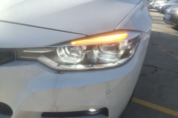 宝马3系 2019款 320i M运动套装局部细节36