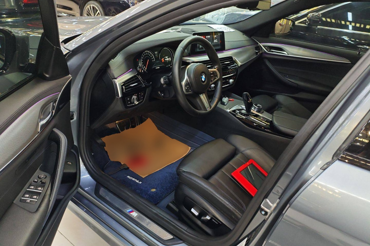 宝马5系(进口) 2018款 525i M运动套装中控内饰7003