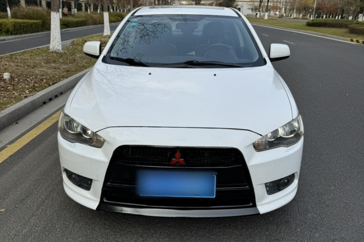 三菱 翼神 2012款 致尚版 1.8L 手动豪华型车身外观6001