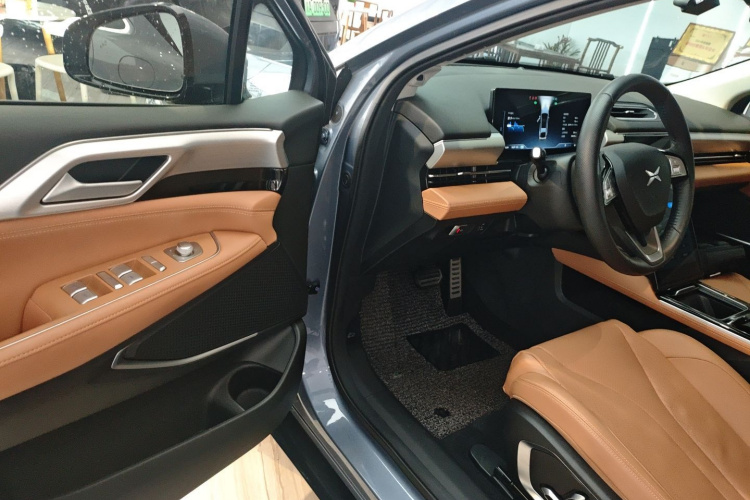 小鹏P5 2022款 460E+中控内饰20