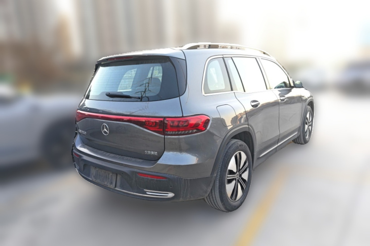奔驰EQB 2022款 EQB 260车身外观7