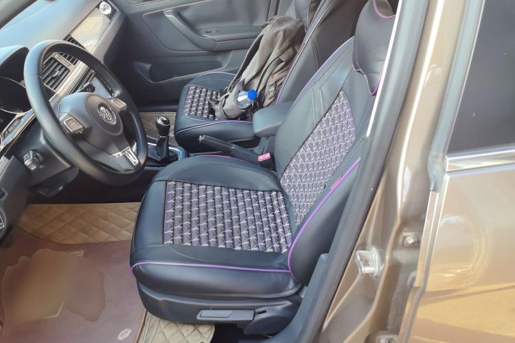 大众 宝来 2015款 质惠版 1.6L 手动舒适型局部细节19