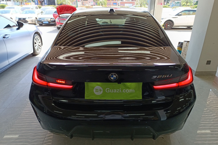 宝马3系 2024款 325Li M运动套装车身外观6