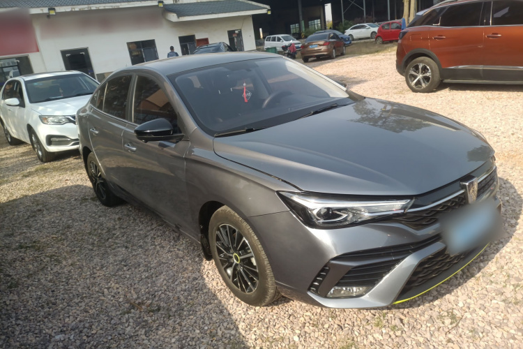 荣威i5 2021款 1.5L CVT钻石版车身外观3