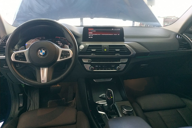 宝马X3 2020款  xDrive28i M运动套装中控内饰7002