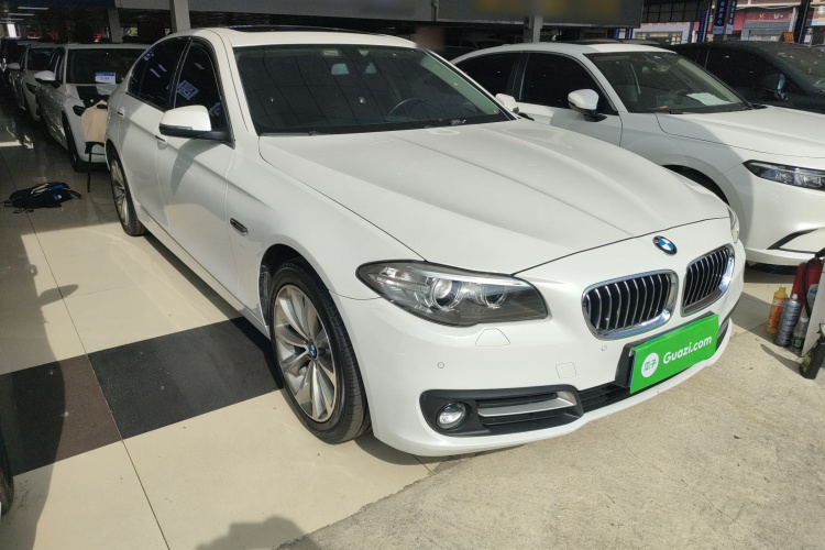 宝马5系 2017款 525Li 领先型车身外观3