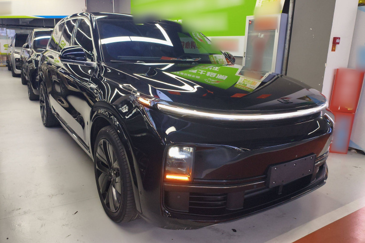 理想汽车 理想L9 2022款 Max车身外观3