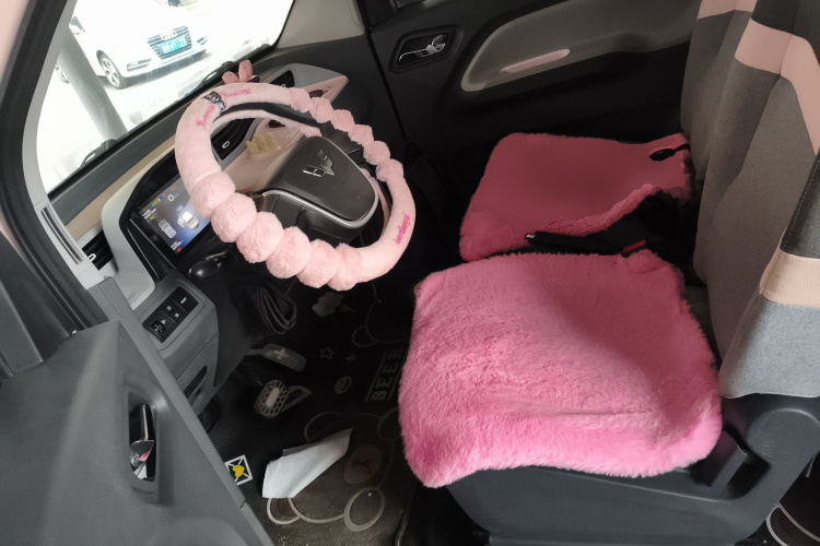 五菱汽车 宏光MINIEV 2022款 马卡龙时尚款 三元锂中控内饰19