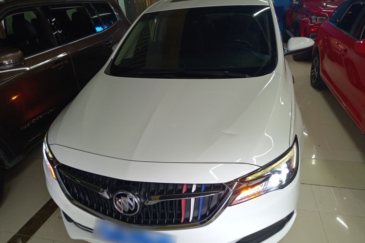 别克GL6 2019款 18T 6座互联豪华型 国VI车身外观2