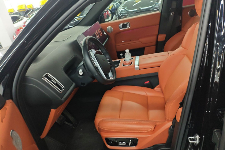 理想汽车 理想L7 2023款 Max中控内饰19