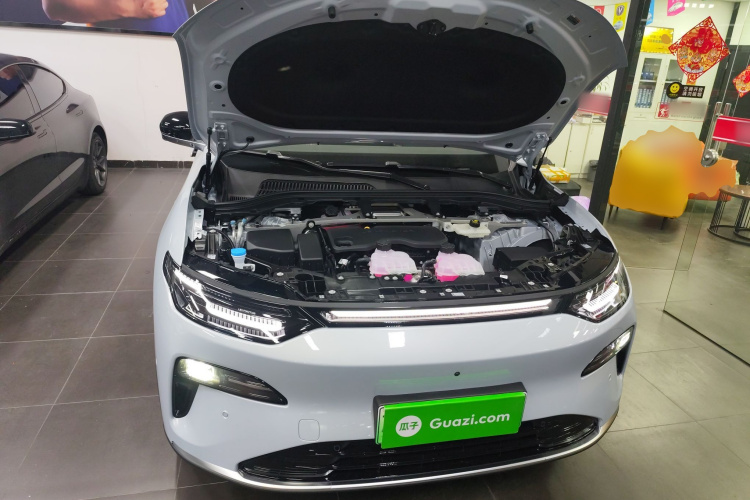 零跑汽车 零跑C11 2026款 增程 300激光雷达版机舱底盘24