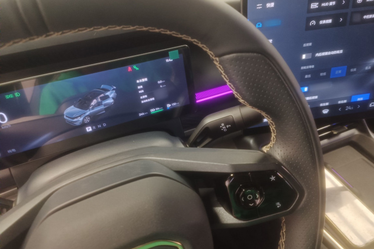 领克07 2024款 EM-P 126长续航 Ultra局部细节18