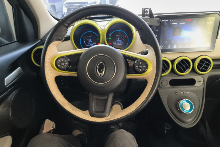 欧拉黑猫 2021款 351km 标准型中控内饰13