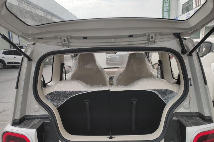 五菱汽车 宏光MINIEV 2024款 第三代 215km 青春版局部细节23