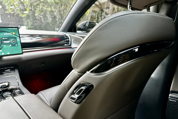 比亚迪 汉 2022款 EV 创世版 715KM前驱旗舰型中控内饰7002