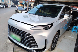 别克GL8新能源 2025款 陆尚 尊享版 7座