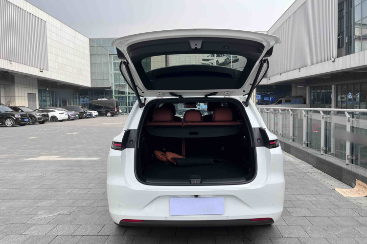 理想汽车 理想L6 2024款 Max车身外观6013