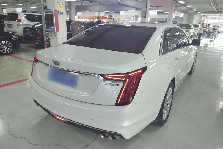凯迪拉克CT6 2021款 28T 豪华型车身外观6005