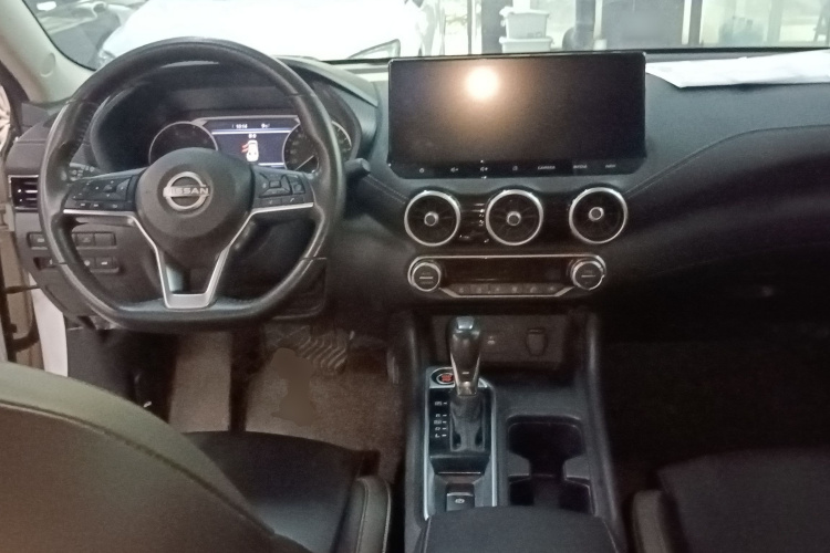 日产 轩逸 2023款 1.6L CVT智驾版中控内饰7002