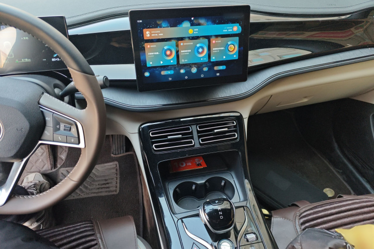 比亚迪 秦PLUS 2024款 荣耀版 DM-i 55KM领先型局部细节16