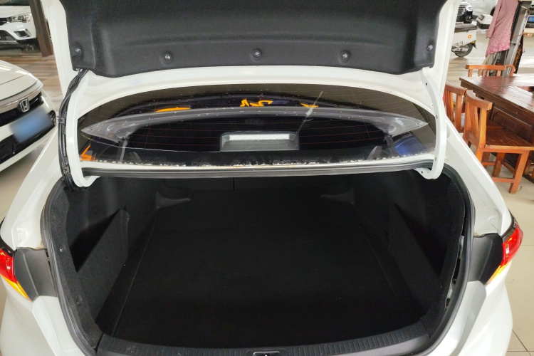 丰田 雷凌 2021款 185T CVT豪华版局部细节23