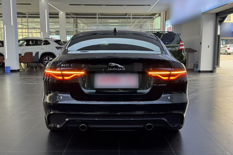 捷豹XEL 2022款 2.0T 250PS R-DYNAMIC S进取运动版车身外观6005