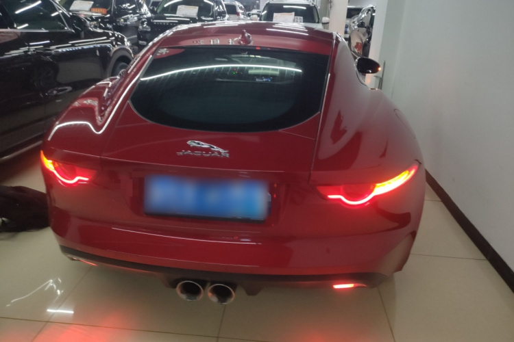 捷豹F-TYPE 2016款 3.0 SC 硬顶版车身外观6